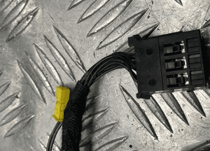 Mercedes W221 zamek drzwi lewych przednich przód A2217205535 A2214403913 9