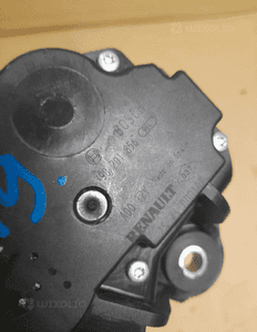 SILNICZEK WYCIERACZKI TYŁ RENAULT nr 0390201856 2