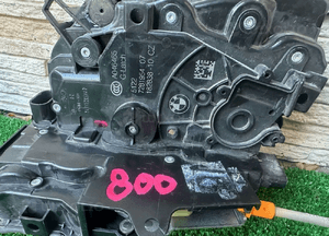 Zamek soft close dociąg bmw X5 F15 F85 tył prawy 2