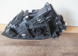 LAMPA PRZEDNIA PRZÓD PRAWA AUDI Q2 FULL LED 2016-2020 18