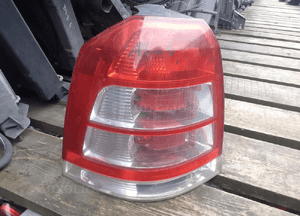 Tyl tylna lampa lewa opel zafira b 1