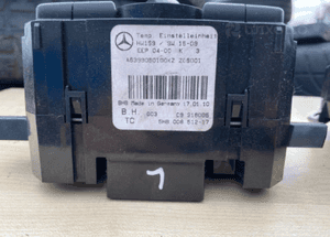 Mercedes vito 639  panel nawiewu klimatyzacji a 6398301185 a 6394460728 7