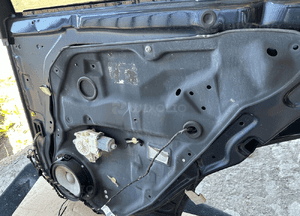 MERCEDES ML 164 drzwi prawe lewe lakier 359 15