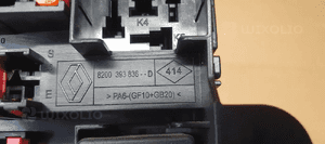 Moduł skrzynka bezpieczników Renault Laguna III 8200393836 8200393836--D 6