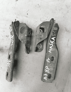 Zawias maski lewy prawy Audi A3 8P 03-13r 8P0823302B 1