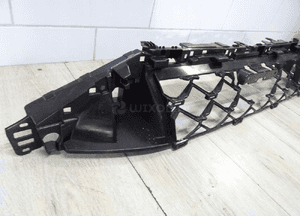 Audi A3 8Y0 rs 3 wzmocnienie grila 8Y0853949F RS3 2