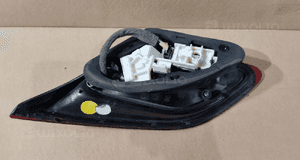 Lampa lewa tył tylna w klape opel astra j iv hb 3