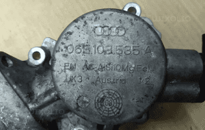 Audi A6 C6 A4 B7 3.0 TFSI pompa paliwa ciśnieniowa 06E103535A 2