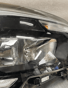 Lampa prawy przod renault master iv 260105567R org 4