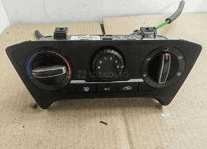 PANEL STEROWANIA KLIMATYZACJI NAWIEWU STEROWNIK HYUNDAI i20 II 97250-C8110 1
