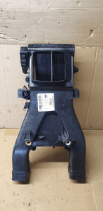 Kanał nawiewu powietrza Mercedes GL X166 W166 A1668301600 1