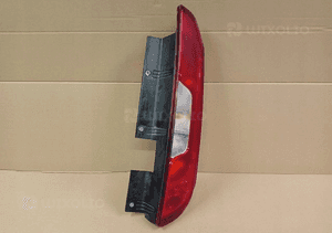 Lampa prawa tylna prawy tył fiat doblo 2 ii lift 2015- 1