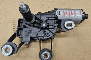 Ford Fiesta MK6 silniczek mechanizm wycieraczki tył tylnej 3