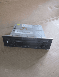 Radio radioodtwarzacz cd audi A4 B7 8E0035186 2