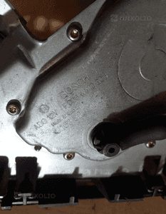 SILNICZEK WYCIERACZKI KLAPY TYŁ MERCEDES ML W163 3