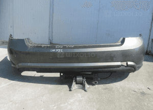MERCEDES E 207 AMG zderzak tył pdc lak 748 wiazka  czujnik dyfuzor 1