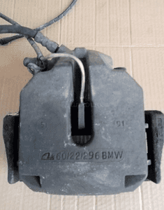 Zacisk Hamulcowy BMW e39  Lewy przód 6022296 4