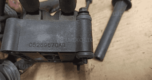 Cewka zapłonowa mini 1.6 16V nr 05269670AB 4