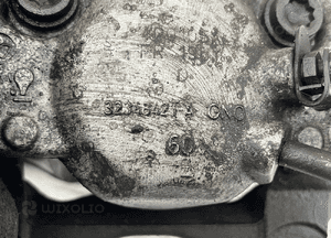 ZACISK LEWY PRZÓD AUDI A7 32348421A 11