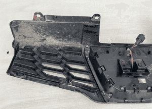 Grill atrapa nissan qashqai J10 lift 62310BR10A kamera 10