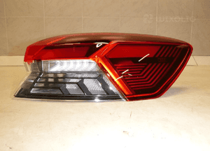 Audi Q4 e-tron lampa prawy tył tylna nowa 3
