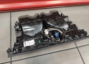 Bmw 7 F01 F02 kratka nawiewu środkowa anglia 9115860 ładna oryginalna 7