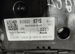 Licznik audi A3 8V 2.0 tdi 8V0920871S europa 13-20 7