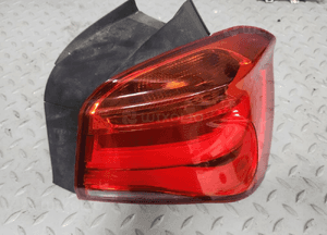 Bmw F20 lampa tył tylna prawa 7424494 ładna lift led 1