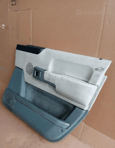 Tapicerka boczek prawy przód przednia prawa Range Rover Vogue L322 3