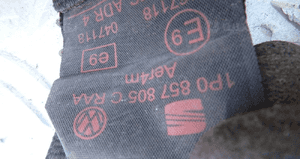 LEON II PAS BEZPIECZEŃSTWA LEWY TYŁ 1P0857805C 2