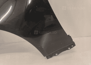 Lexus is 05-09 BŁOTNIK LEWY PRZÓD 2