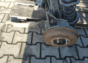Ford Focus MK3 lift wahacz tyl piasta prawa 2