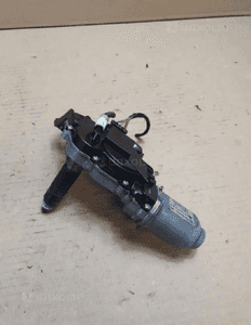 SILNICZEK WYCIERACZKI SKODA FABIA 2 5j9955711A 5