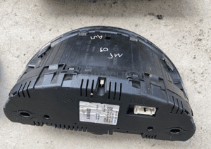 Mercedes  sprinter 906  vito viano zegary liczniki 7