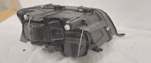 Przod przednia lampa lewa audi A6 C5 4