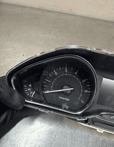 Licznik zegary peugeot 2008 9811492880 eu org 4
