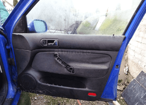 VW GOLF 4 IV drzwi PRAWE PRZÓD LW5Z d5 elektryczne 3