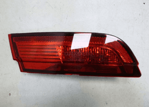 JAGUAR XF S X250 SEDAN LAMPA prawa TYŁ PRZECIWMGIELNA 2