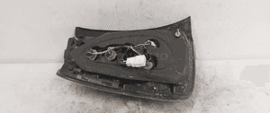 .  TYL TYLNA LAMPA PRAWA TOYOTA PRIUS 2 3