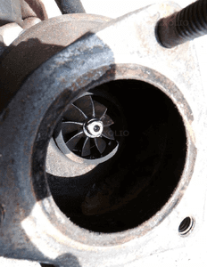 Turbosprężarka volvo S60 S80 2.4 D5 8653146 2