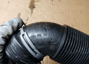 Rura dolot przewód powietrza VW Golf V Plus 1.9 TDI 1K0129684B 3