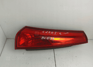 Lampa lewa tył góra kia ceed i kombi 06-09 1