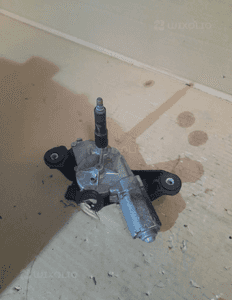 SILNICZEK TYLNEJ WYCIERACZKI MEGANE III 0390201847 3