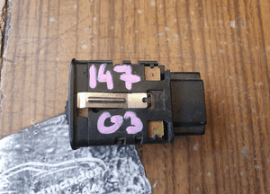 Wlacznik Awaryjne Orzewania Tylnej Szyby Regulacji Swiatel Oswietlenia Czujnik Naslonecznienia VW Golf IV 4 Bora 26