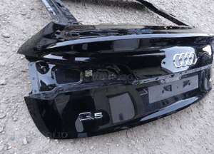 Audi Q5 80F sportback klapa pokrywa bagażnika 2