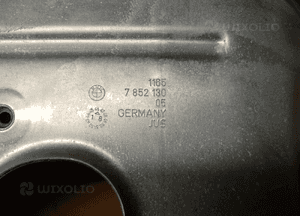 Osłona termiczna komory silnika BMW M5 G30 F90 4.4 V8 7852130 5