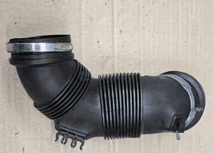 VW Passat B8 1.6 TDI  rura wąż przewód powietrza 5Q0129645 1
