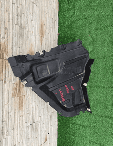 Nadkole bmw M8 F92 8079991