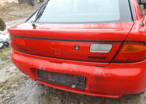 Mazda 323f BA 94-98 Klapa tylna tył szyba kolor SU 2