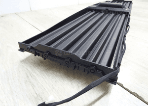 Żaluzja kierownica powietrza bmw X1 F48 9319918-01 20-021-0293E 9